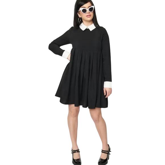 Unique Vintage Wednesday Adams Black Dress White Cuffs Peggy Peter Pan Collar M - Picture 8 of 8